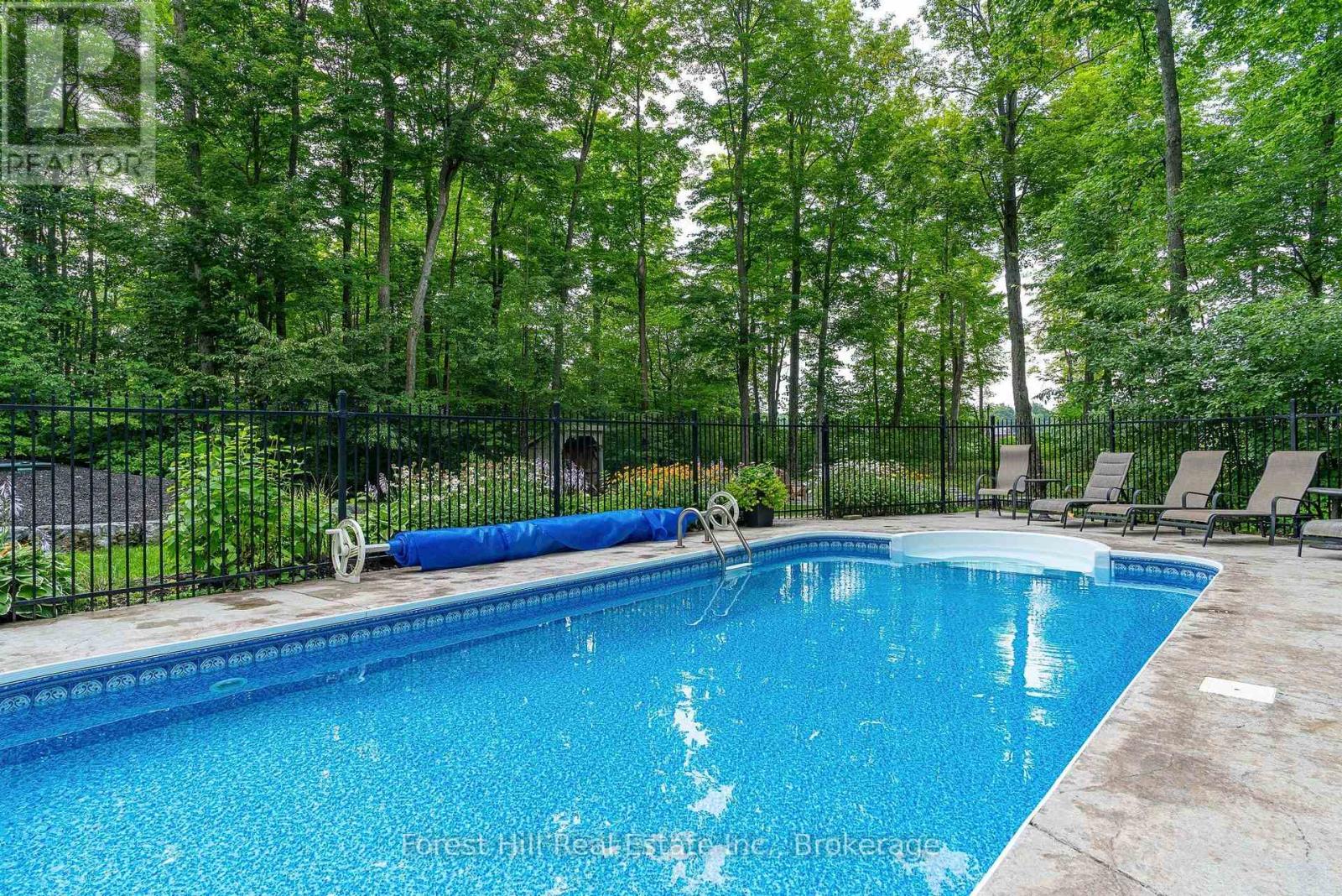 201 Peters Crescent, Grey Highlands, Ontario  N0C 1E0 - Photo 17 - X13677062