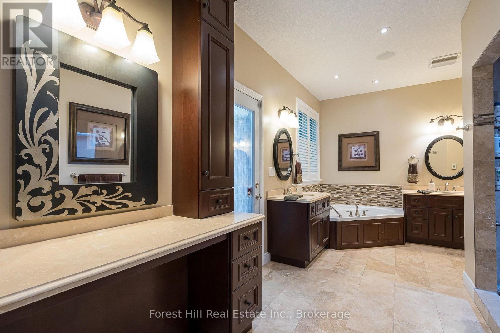 201 Peters Crescent, Grey Highlands, Ontario  N0C 1E0 - Photo 38 - X13677062