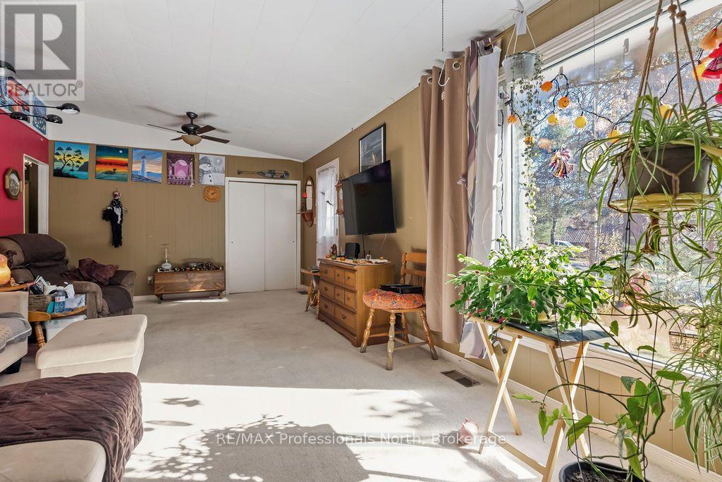 63 Sunnyside Street, Dysart Et Al, Ontario  K0M 1S0 - Photo 16 - X13832810
