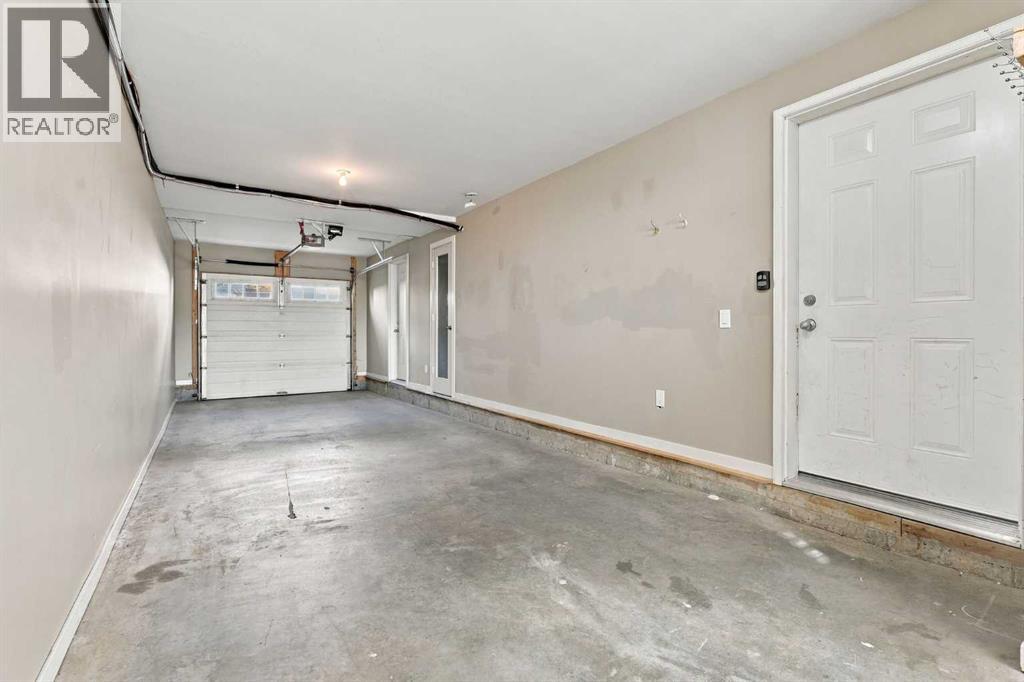 78 New Brighton Landing SE, Calgary, Alberta  T2Z 1C1 - Photo 33 - A2350955