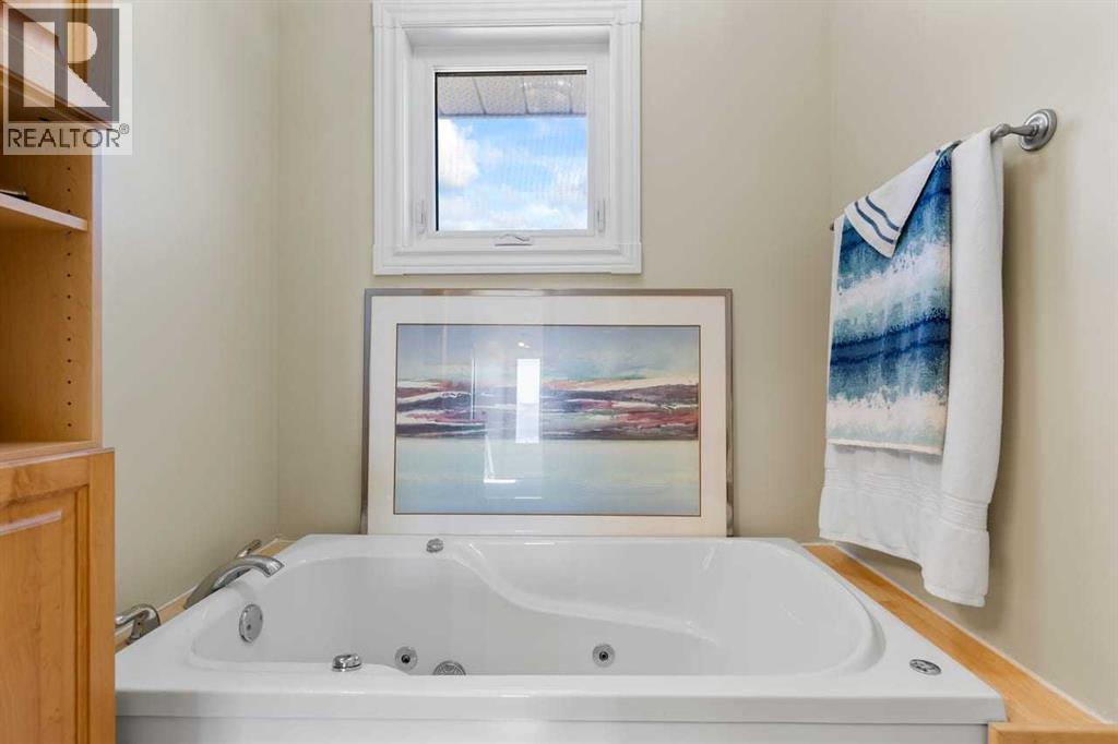 485 Big Springs Drive SE, Airdrie, Alberta  T4A 1A3 - Photo 24 - A2354006