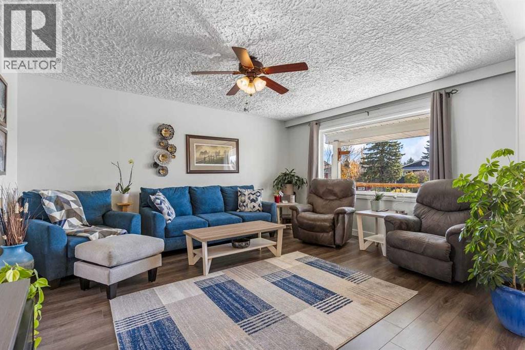 485 Big Springs Drive SE, Airdrie, Alberta  T4A 1A3 - Photo 5 - A2354006