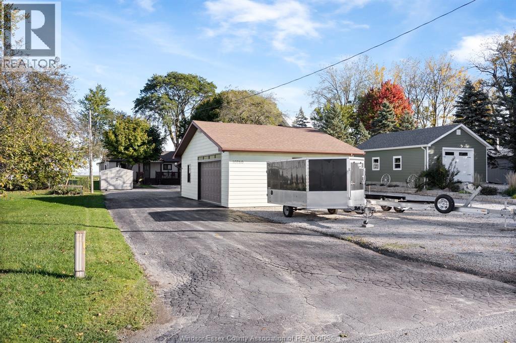 10780 St. Clair Road, Lakeshore, Ontario  N0R 1A0 - Photo 3 - 26026015