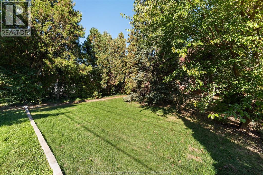 2567 Kildare Road, Windsor, Ontario  N9W 2Y4 - Photo 16 - 26026002