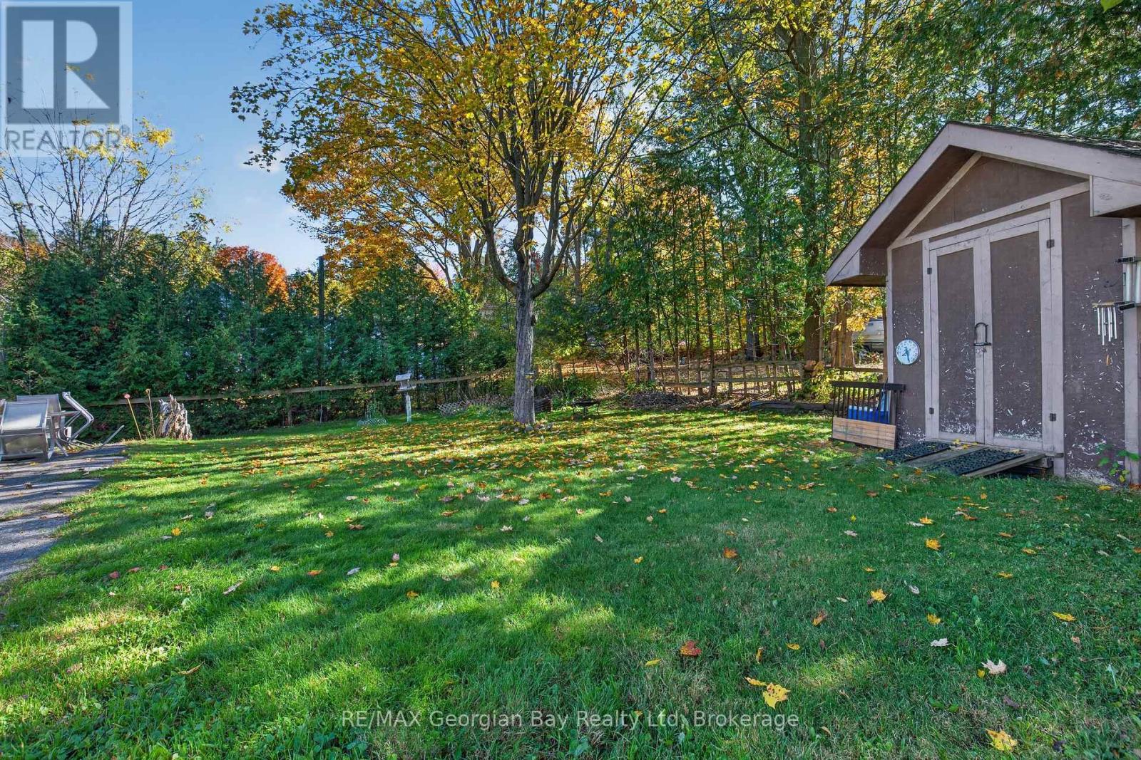 18 Brock Street, Penetanguishene, Ontario  L9M 1R9 - Photo 25 - S14106920