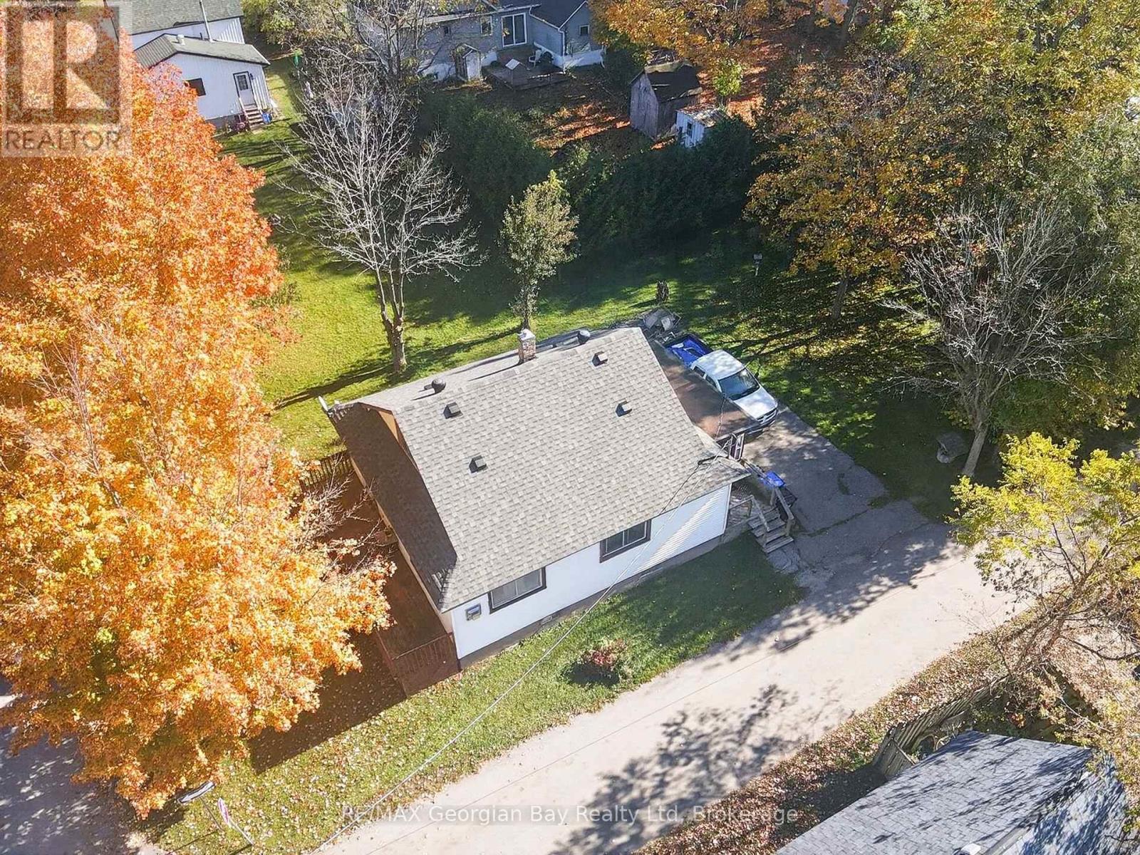 18 Brock Street, Penetanguishene, Ontario  L9M 1R9 - Photo 28 - S14106920