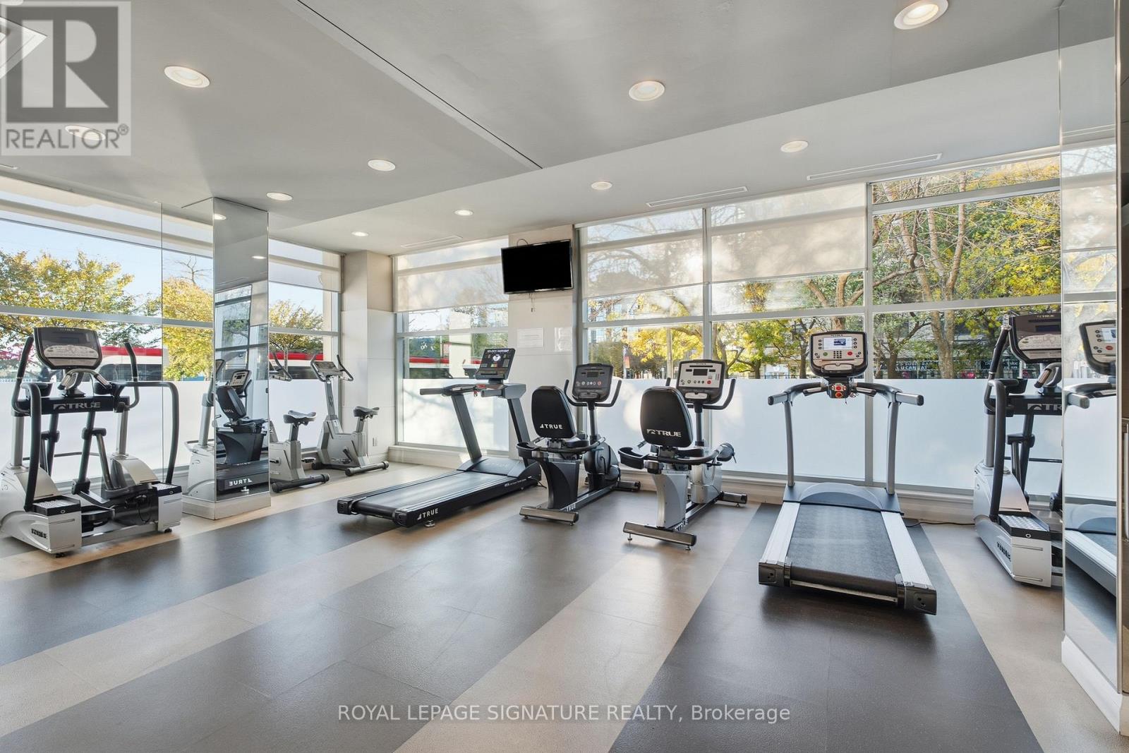 701 - 228 Queens Quay W, Toronto (Waterfront Communities), Ontario  M5J 2X1 - Photo 25 - C14107014