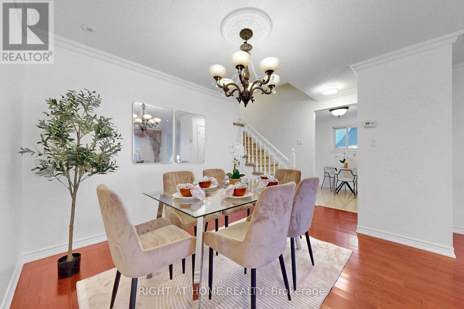 13 Clancy Drive, Toronto, Ontario  M2J 2V7 - Photo 14 - C14107020