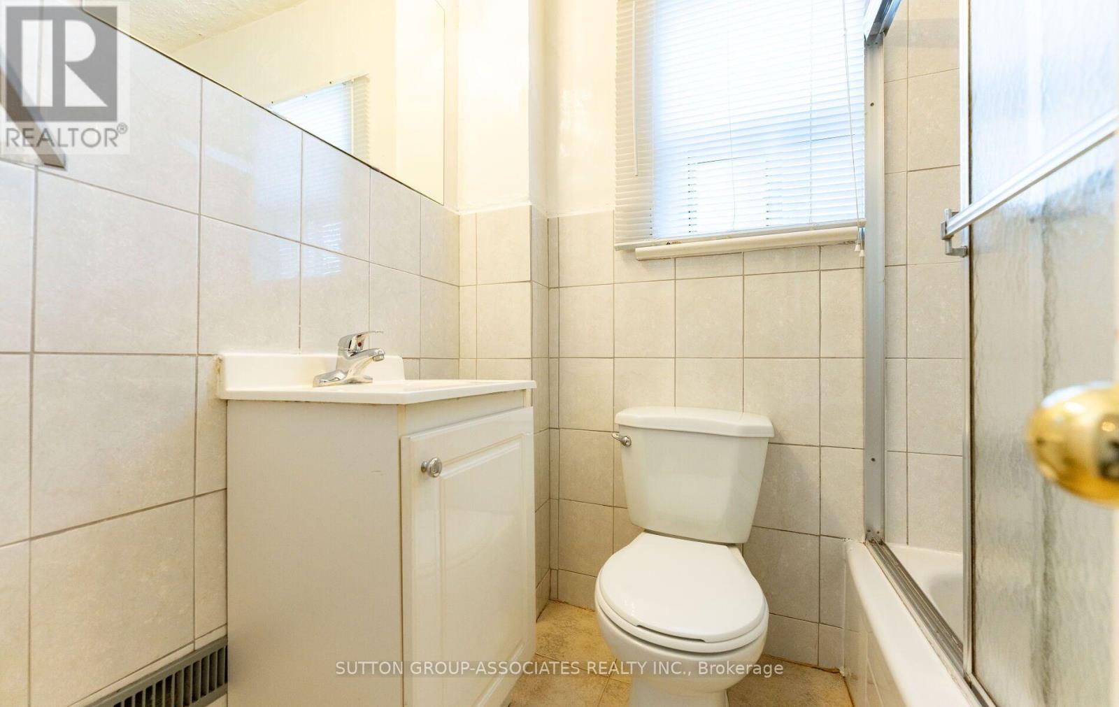 2nd Floor - 35 Bellwoods Avenue, Toronto (Trinity-Bellwoods), Ontario  M6J 2P5 - Photo 12 - C14107084