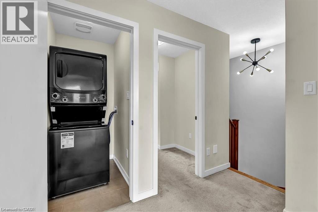 94 Crafter Crescent, Stoney Creek, Ontario  L8J 0H7 - Photo 15 - 40873336