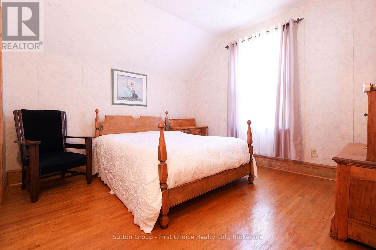 257 Ontario Street, Stratford, Ontario  N5A 3H6 - Photo 32 - X14106810