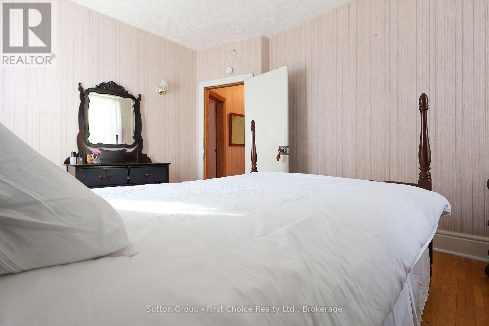 257 Ontario Street, Stratford, Ontario  N5A 3H6 - Photo 36 - X14106810