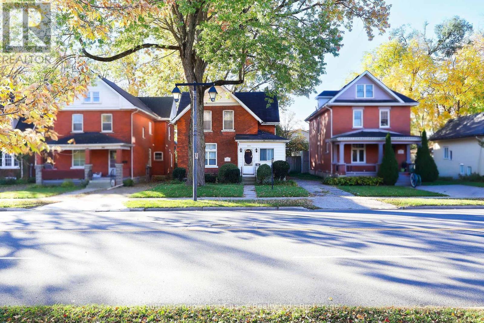 257 Ontario Street, Stratford, Ontario  N5A 3H6 - Photo 50 - X14106810