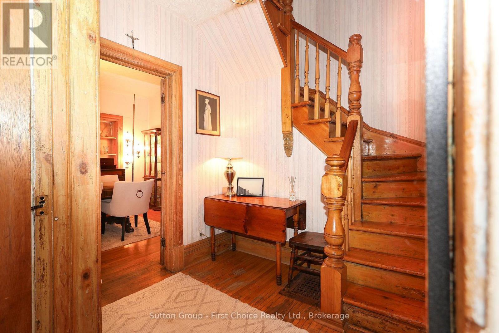 257 Ontario Street, Stratford, Ontario  N5A 3H6 - Photo 8 - X14106810