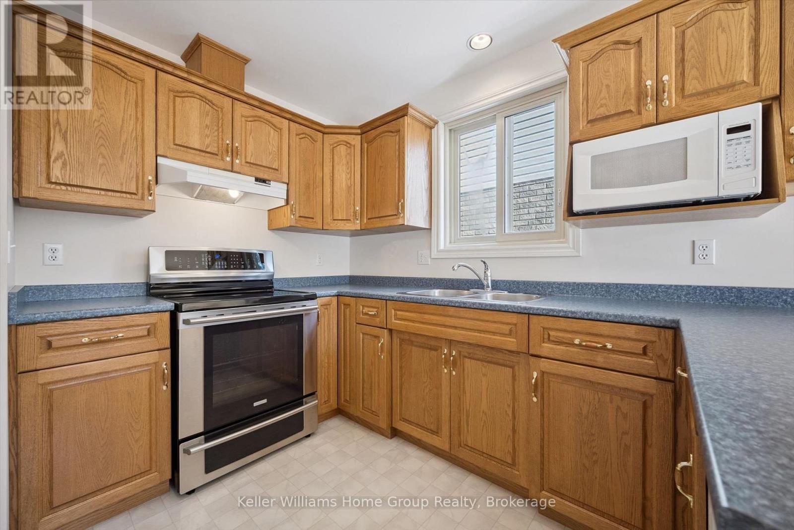 9 Bristow Creek Drive, Woolwich, Ontario  N3B 3K7 - Photo 12 - X14106846