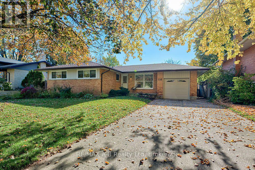 118 Feick Crescent, Stratford, Ontario  N5A 5X2 - Photo 1 - X14107004