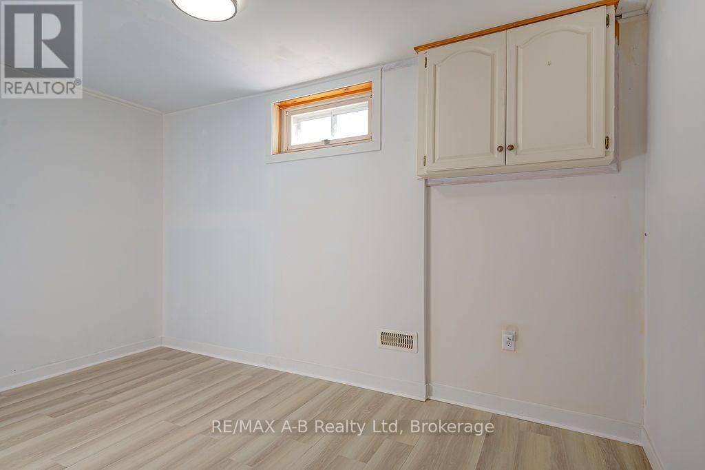 118 Feick Crescent, Stratford, Ontario  N5A 5X2 - Photo 30 - X14107004
