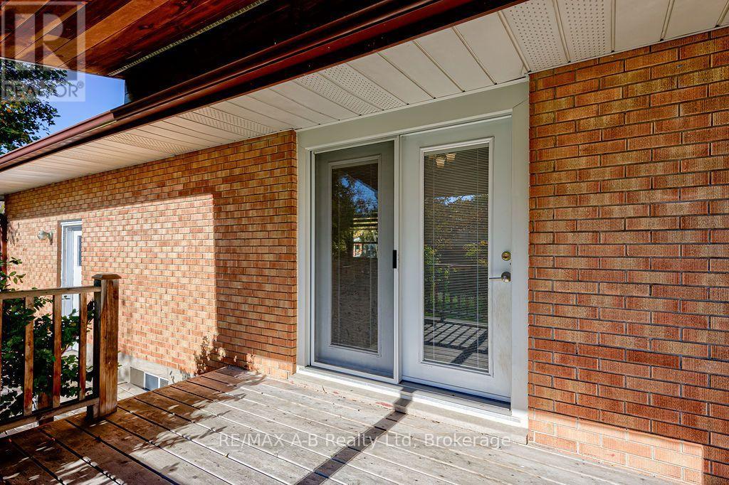 118 Feick Crescent, Stratford, Ontario  N5A 5X2 - Photo 37 - X14107004