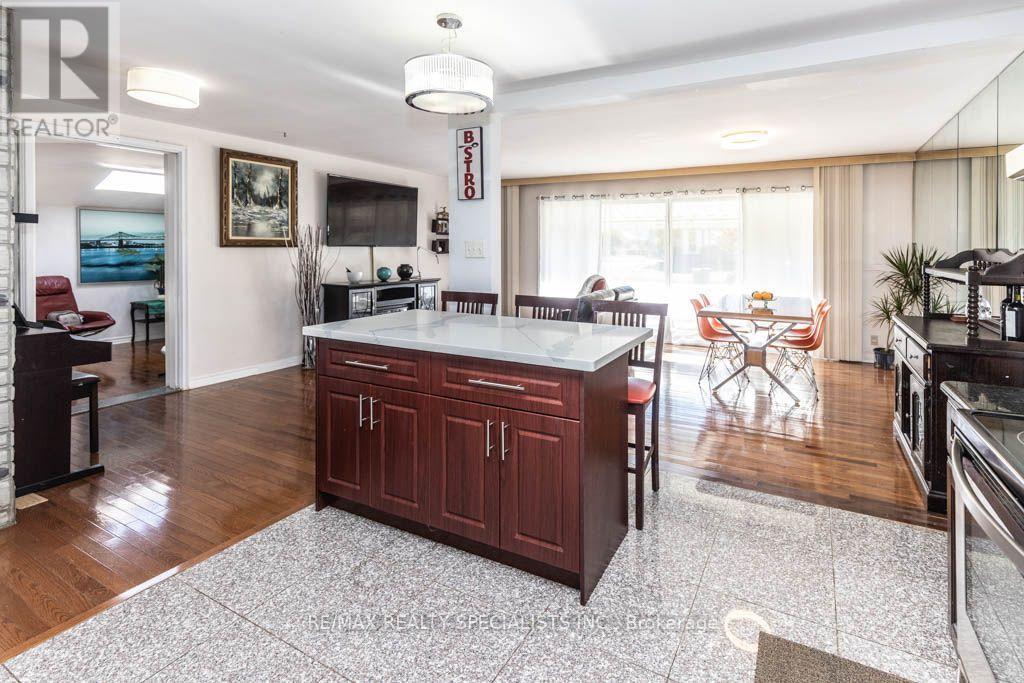 124 Roebuck Drive, Toronto, Ontario  M1K 2H8 - Photo 11 - E14107012