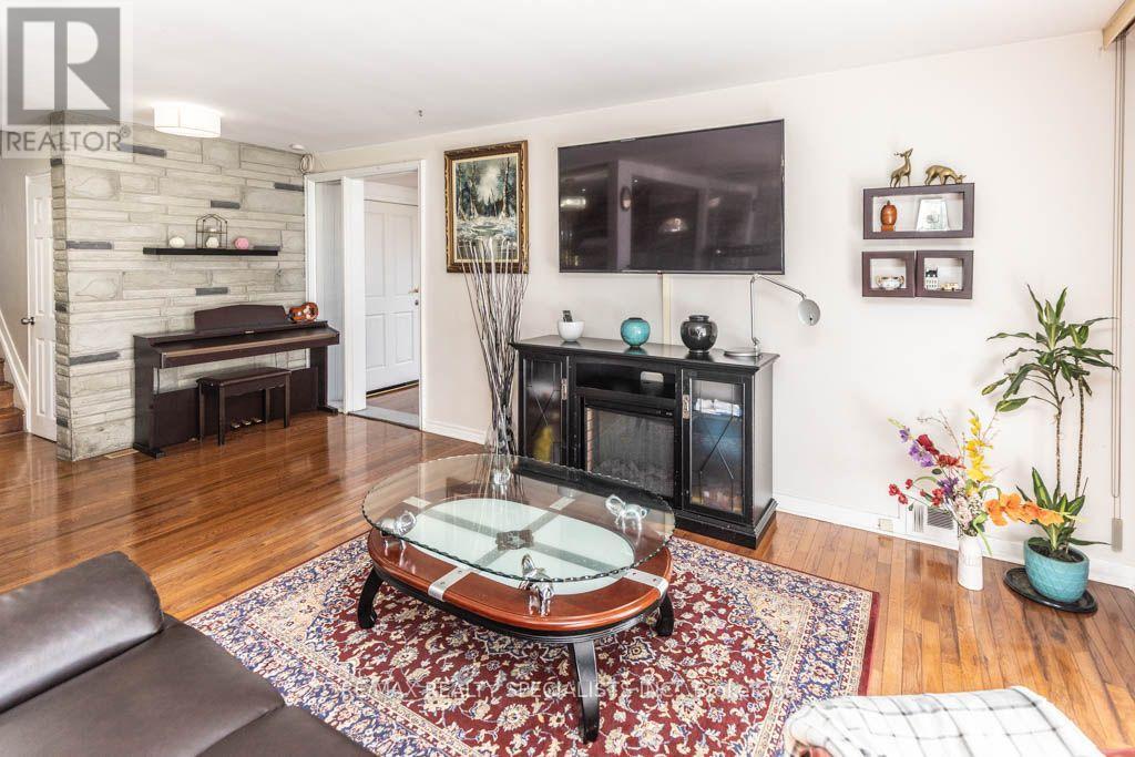124 Roebuck Drive, Toronto, Ontario  M1K 2H8 - Photo 7 - E14107012