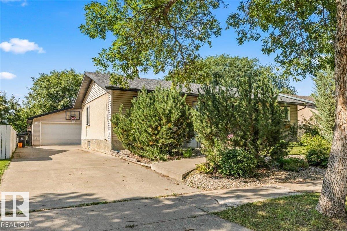 9212 93 ST
