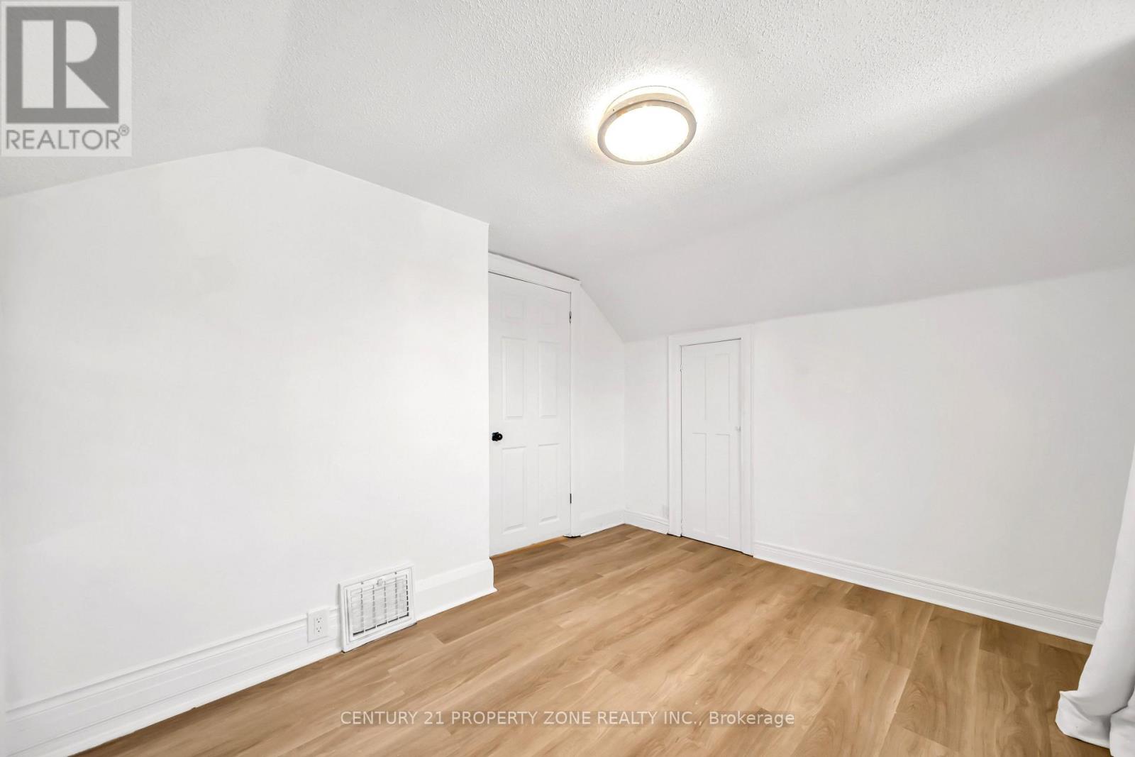5977 Saint Marys Street, Niagara Falls, Ontario  L2J 1B8 - Photo 19 - X14102666