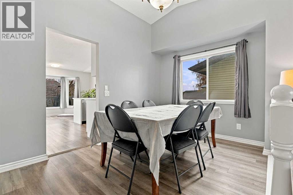 16 Mckenna Place SE, Calgary, Alberta  T2Z 1Y7 - Photo 5 - A2352428