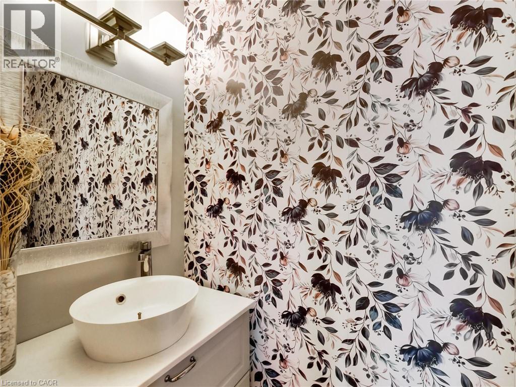 2384 Headon Road, Burlington, Ontario  L7M 3Y4 - Photo 11 - 40872813