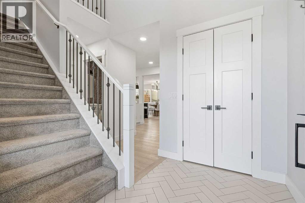 130 Chapman Close SE, Calgary, Alberta T2X 3v7 - Photo 20 - A2353408