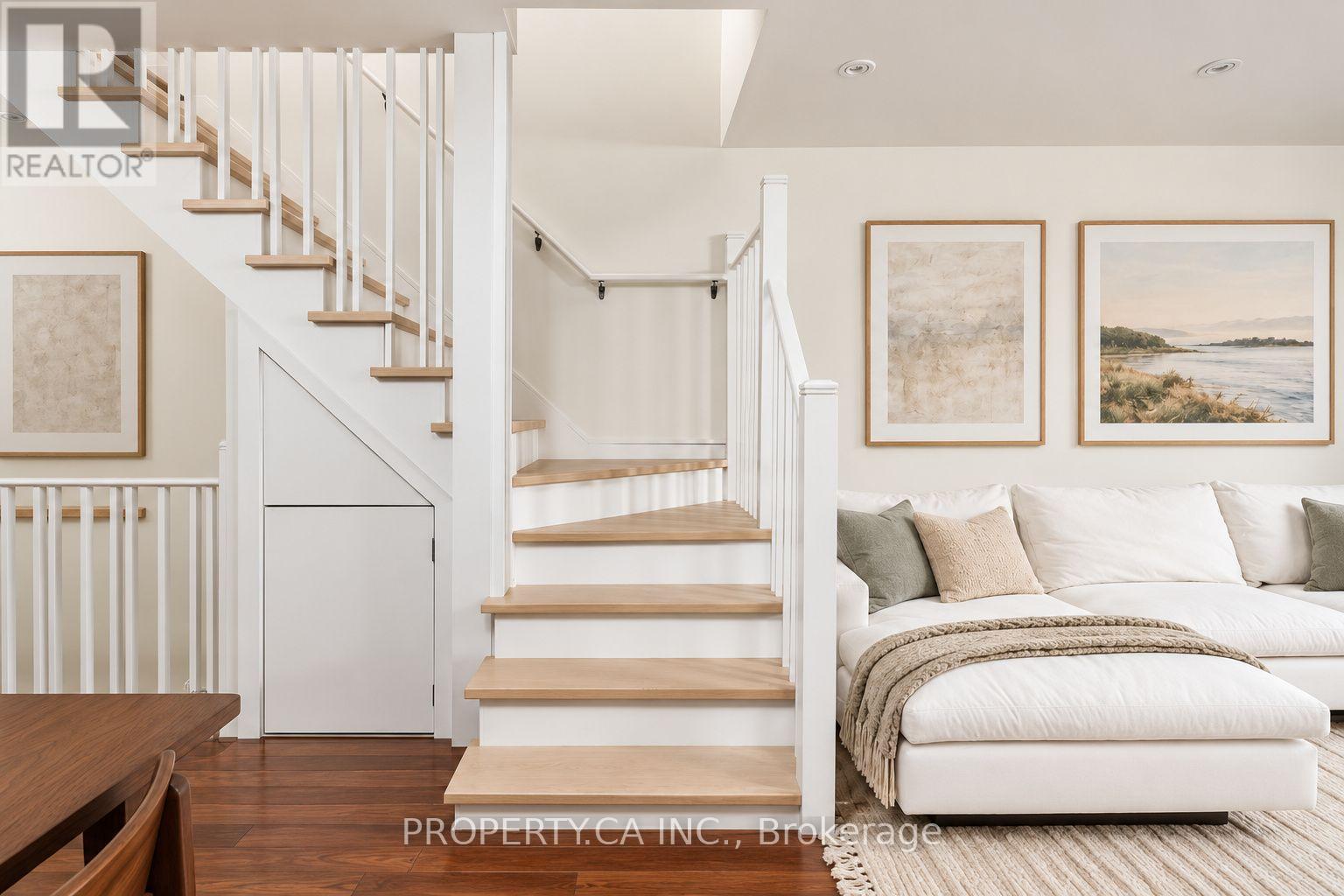 12 Sarnia Avenue, Toronto (Dovercourt-Wallace Emerson-Junction), Ontario  M6P 3P3 - Photo 8 - W14107076