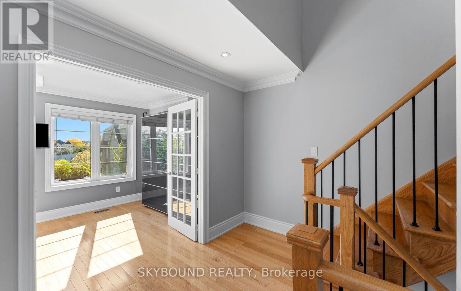 10 Gala Lane, Toronto, Ontario  M8Y 0A9 - Photo 21 - W14107096