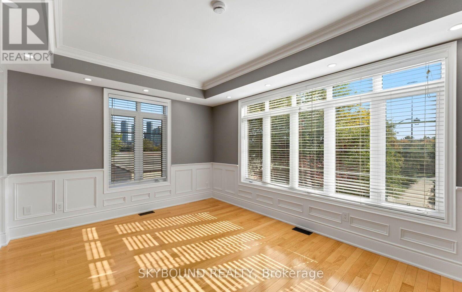 10 Gala Lane, Toronto, Ontario  M8Y 0A9 - Photo 22 - W14107096