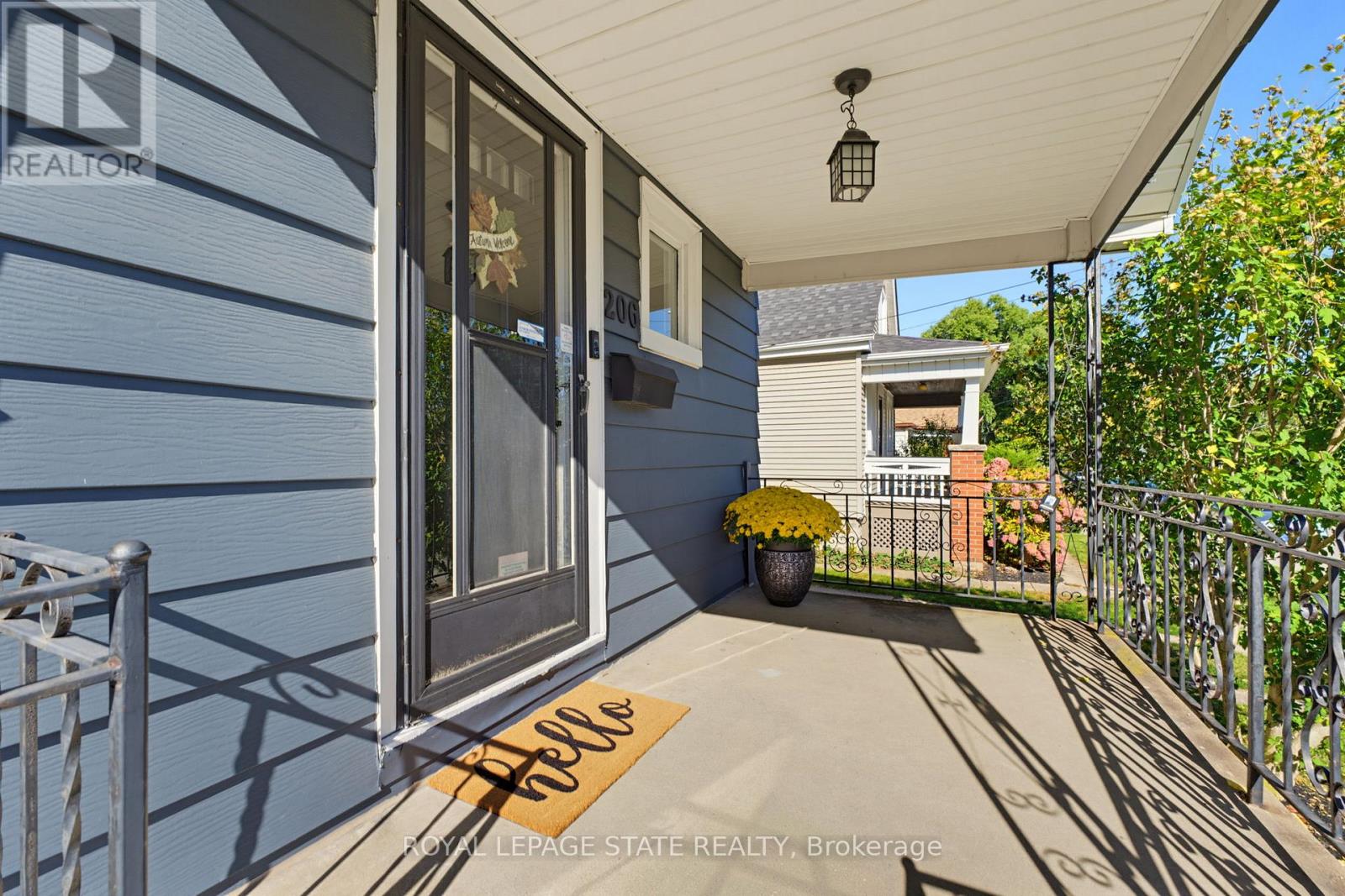 206 Craigroyston Road, Hamilton (Bartonville), Ontario  L8K 3K3 - Photo 4 - X14106942