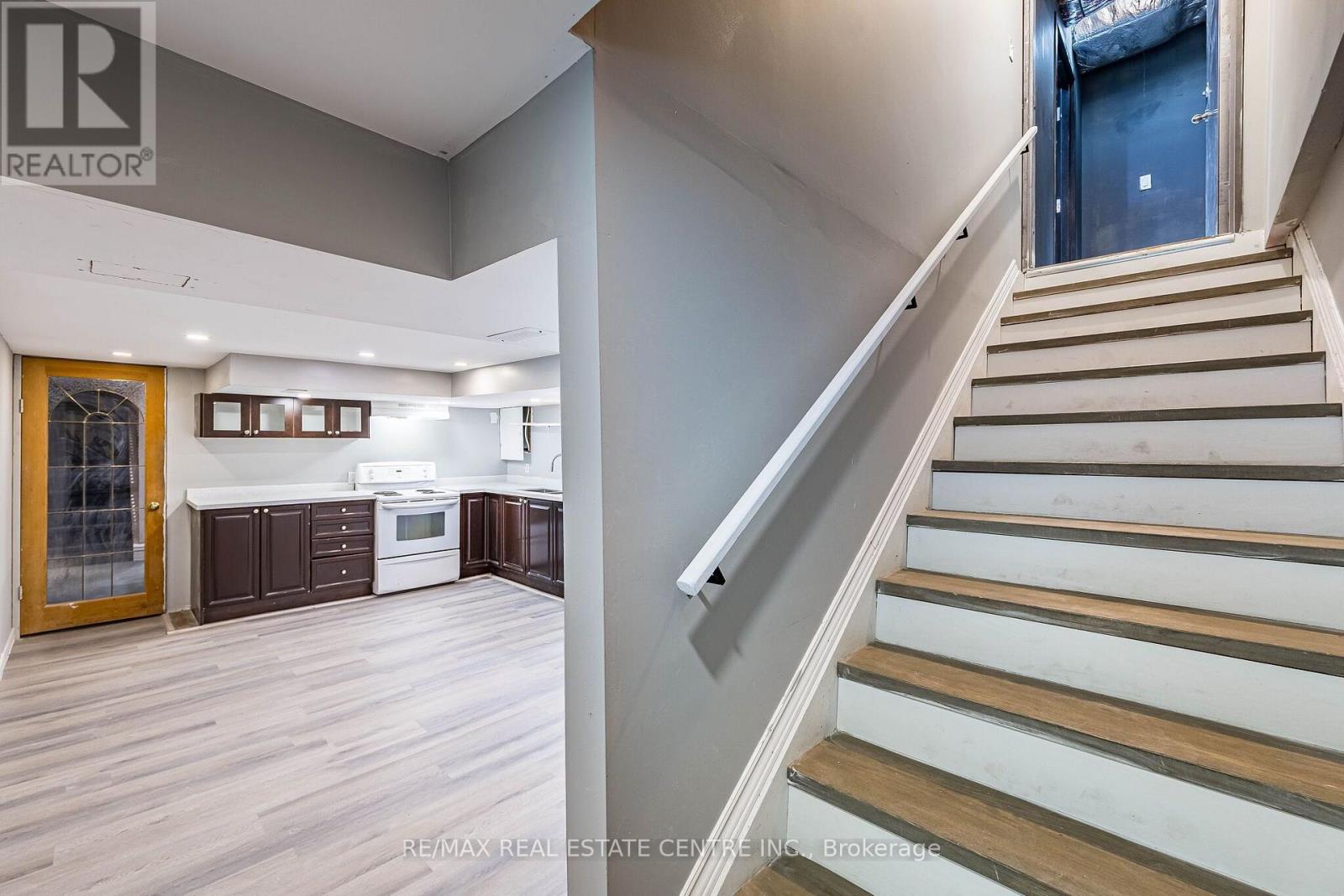 1465 Main Street E, Hamilton (Homeside), Ontario  L8K 1C5 - Photo 23 - X14106992