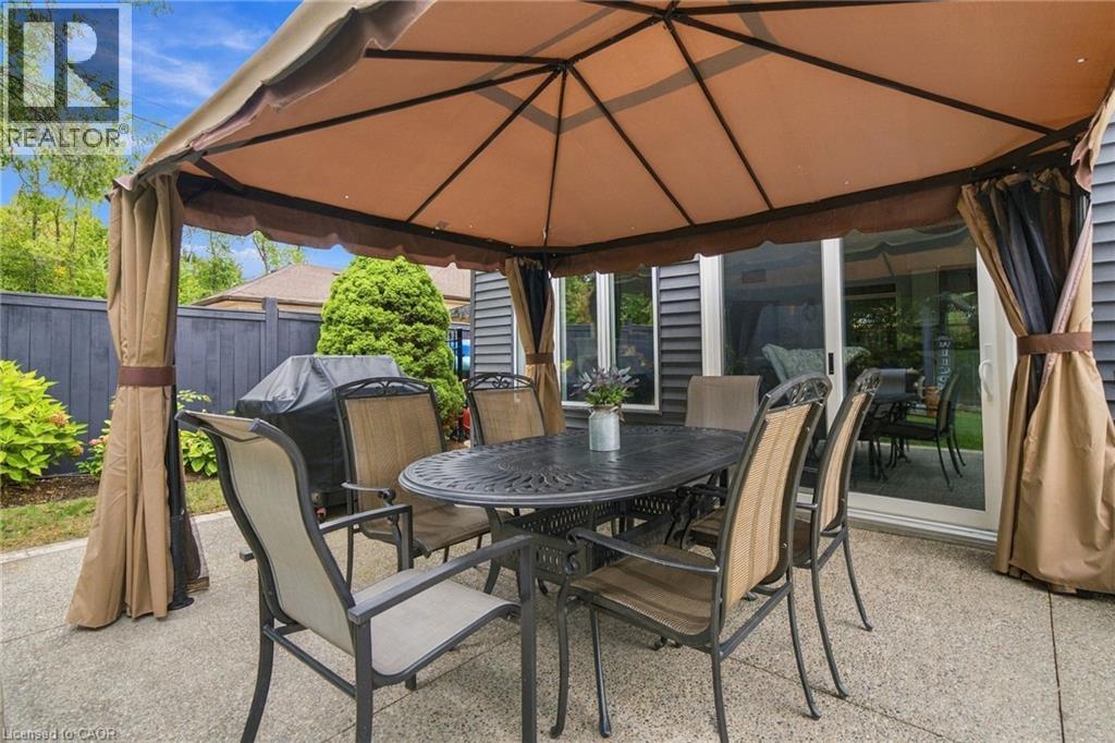 2101 Edinburgh Drive, Burlington, Ontario  L7R 2C8 - Photo 36 - 40873335