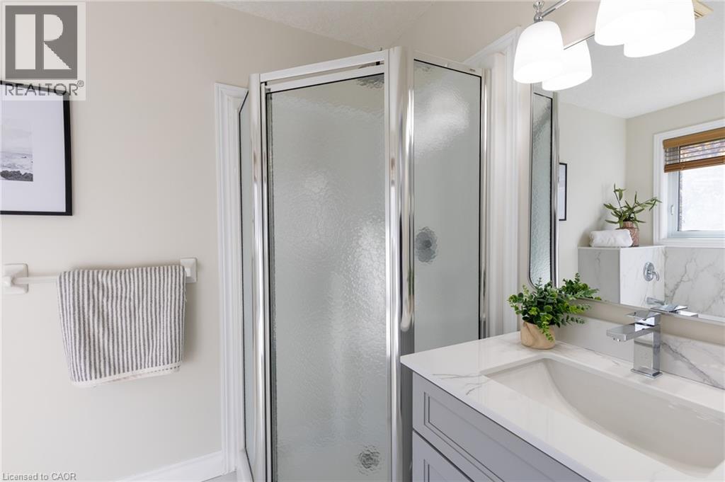 569 Violet Street, Waterloo, Ontario N2V 2T8 - Photo 22 - 40843883