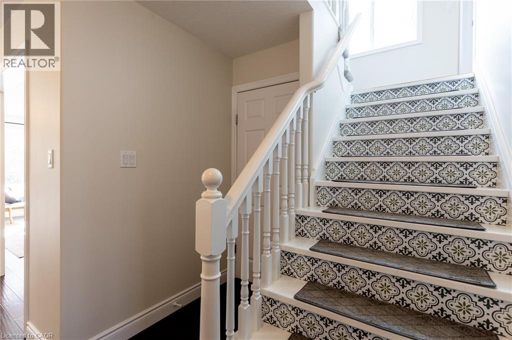 569 Violet Street, Waterloo, Ontario N2V 2T8 - Photo 14 - 40843883