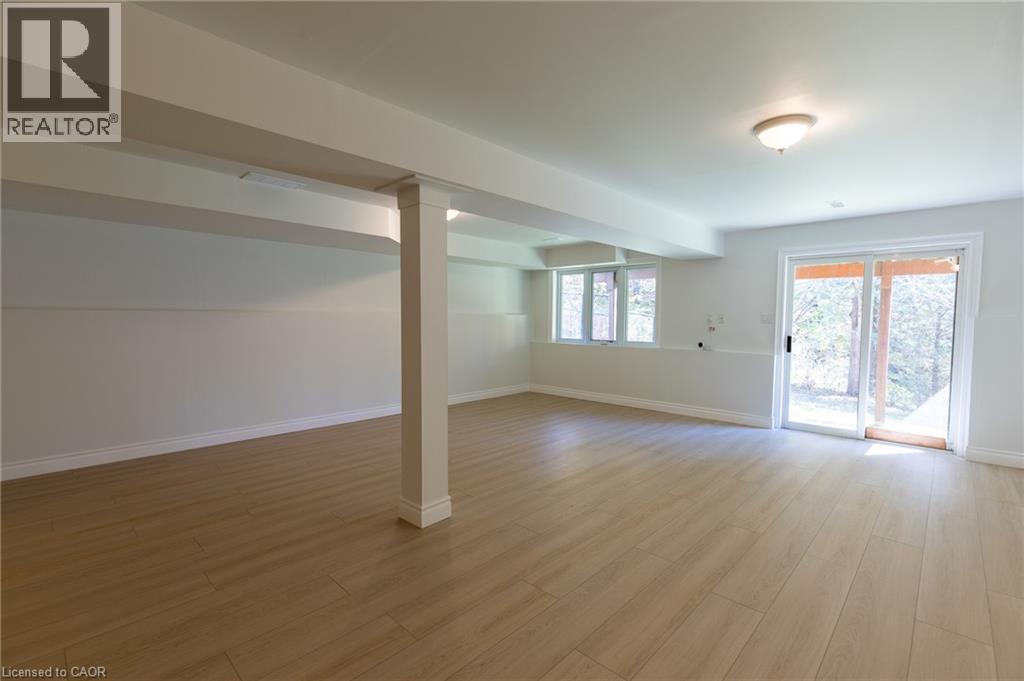 569 Violet Street, Waterloo, Ontario N2V 2T8 - Photo 28 - 40843883