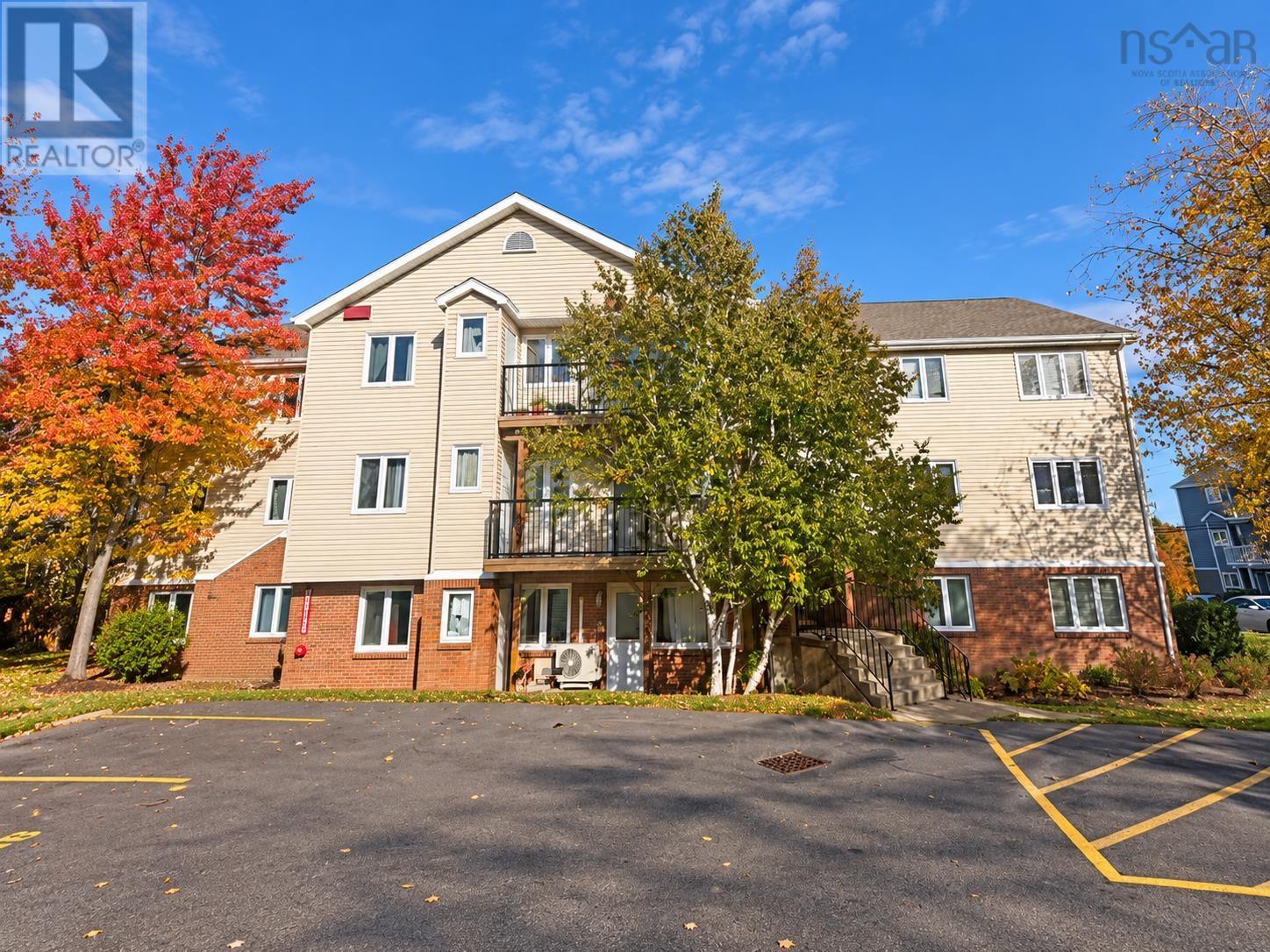 303 131 Farnham Gate Road, Halifax, Nova Scotia  B3M 4A4 - Photo 1 - 202626415