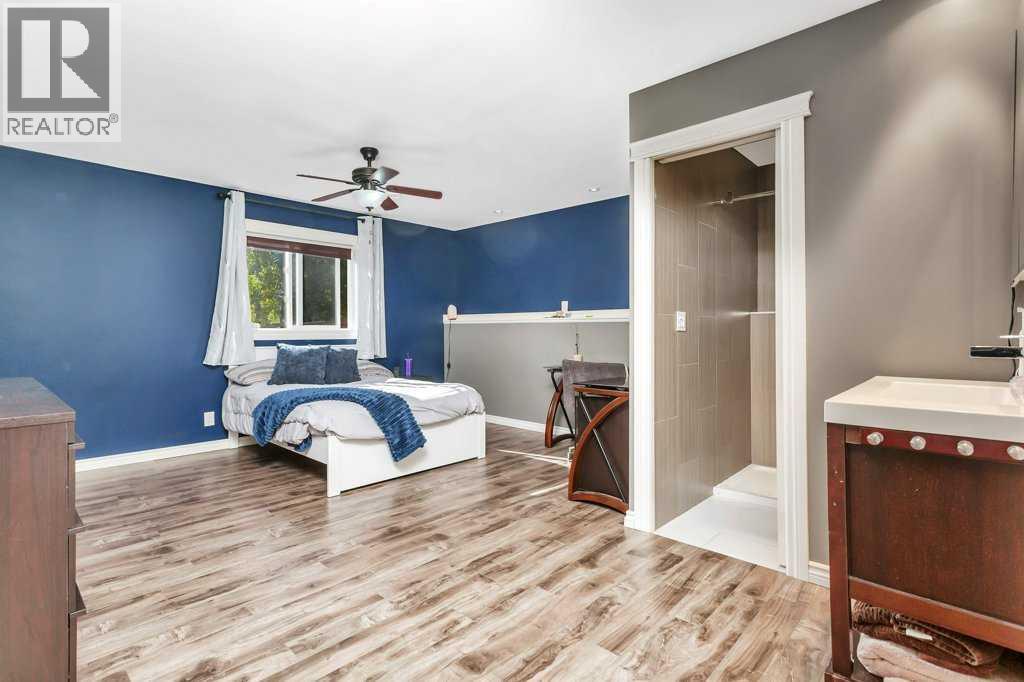 39 Varty Close, Red Deer, Alberta T4R 0G1 - Photo 32 - A2350141