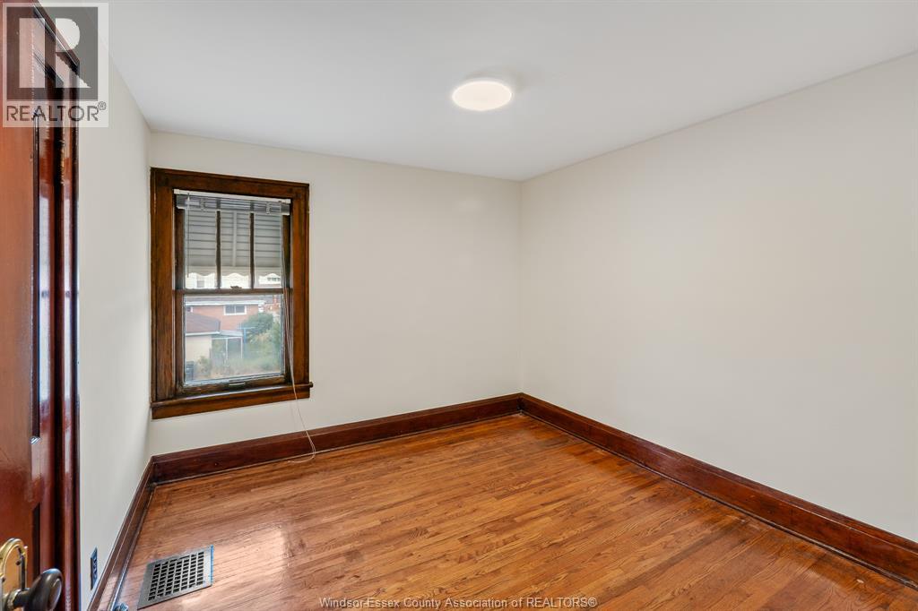 1165 Marentette, Windsor, Ontario  N9A 2A4 - Photo 17 - 26026008