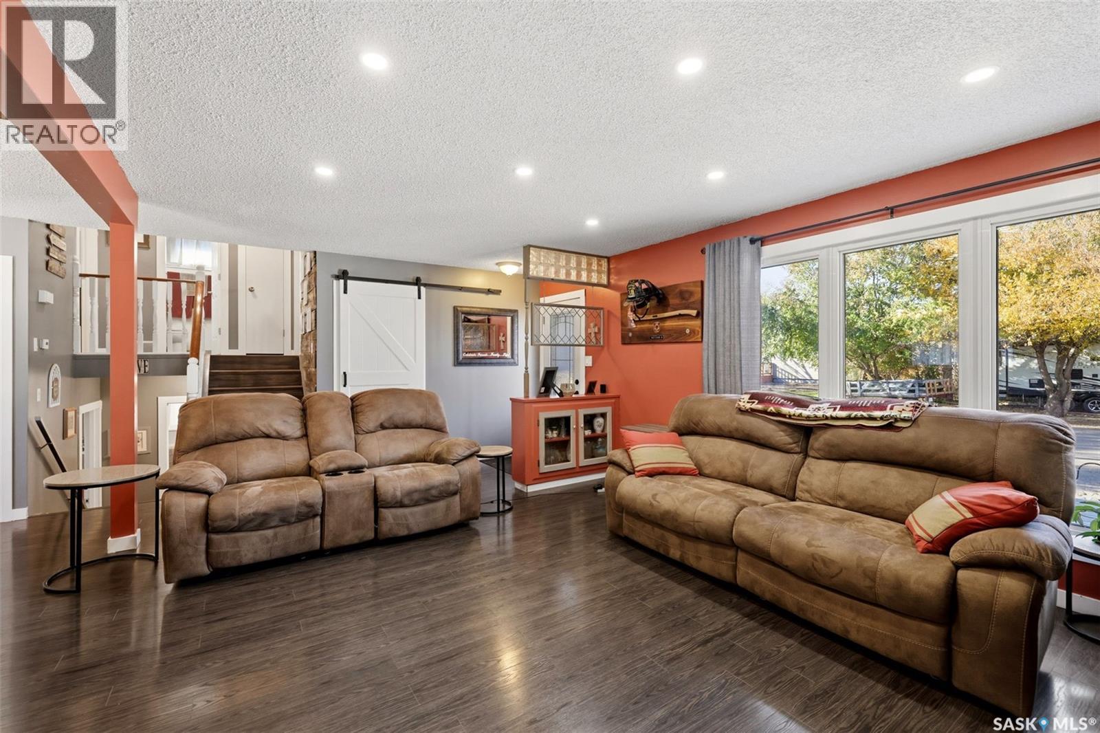25 Short Street, Lumsden, Saskatchewan  S0G 3C0 - Photo 3 - SK051688