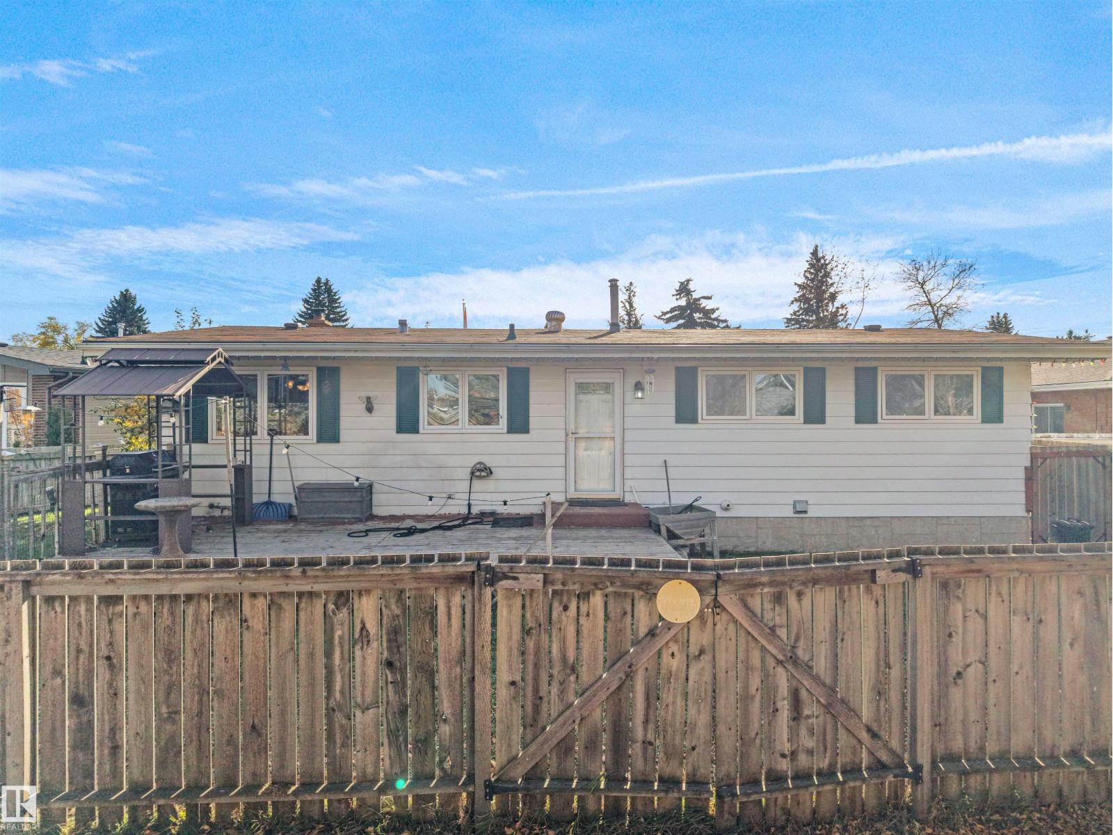 17108 82 AV NW