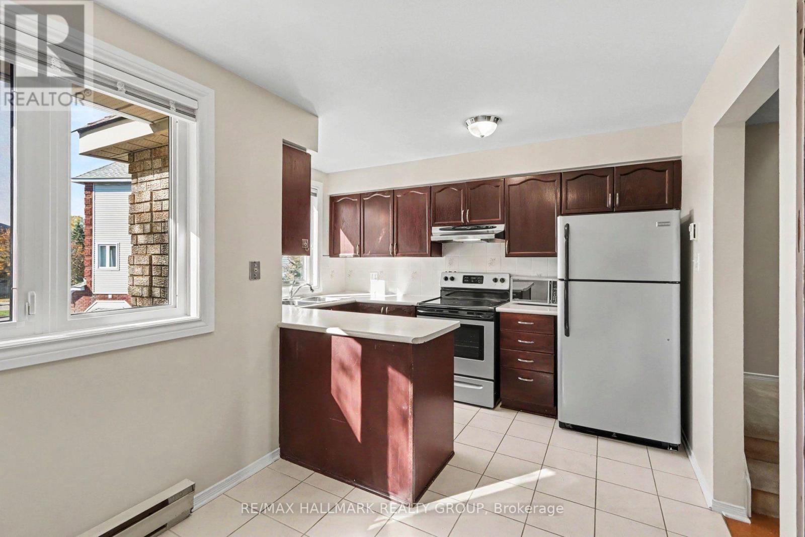 109 Briston Private, Ottawa, Ontario K1G 5R1 - Photo 7 - X14107124