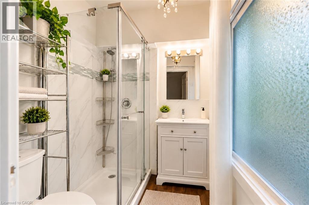 4602 Ryerson Crescent, Niagara Falls, Ontario  L2E 1E2 - Photo 8 - 40873304