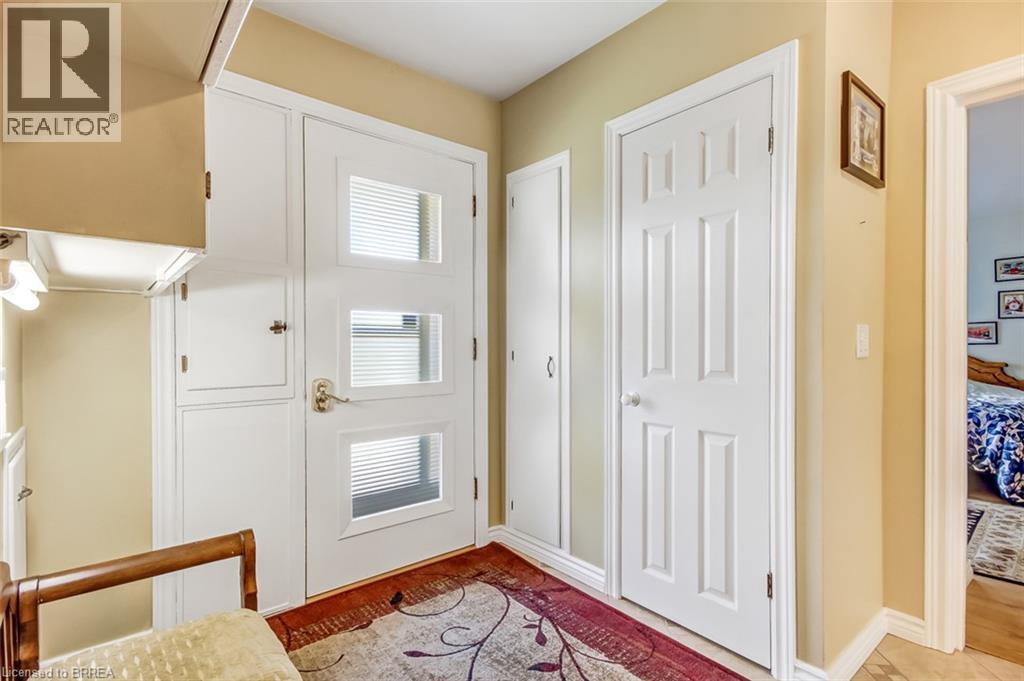 28 Tutela Heights Road, Brantford, Ontario  N3T 1A1 - Photo 4 - 40872763