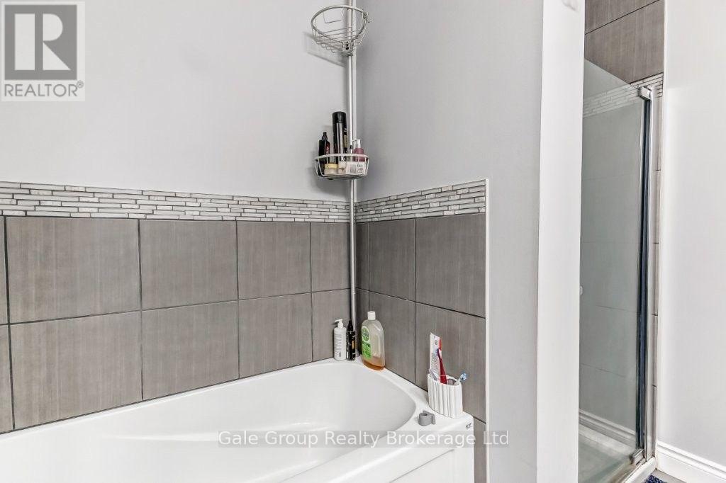 724 Garden Court, Woodstock, Ontario  N4T 1W6 - Photo 11 - X14107200