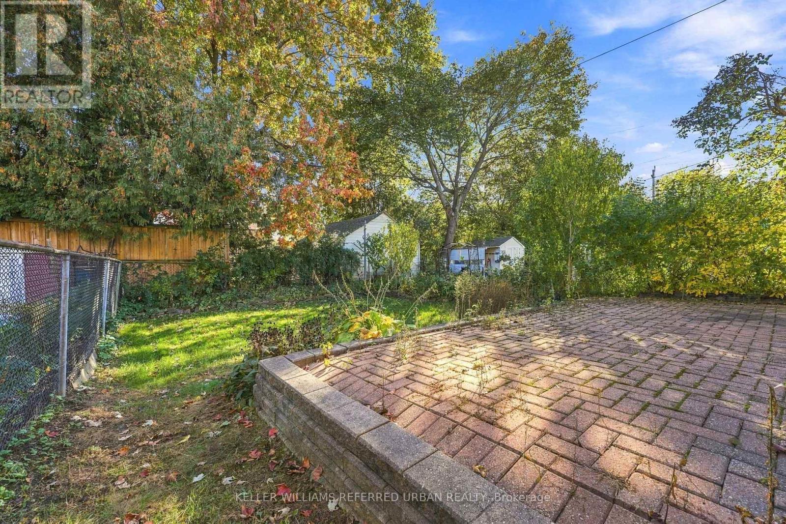 83 Santa Barbara Road, Toronto, Ontario  M2N 2C3 - Photo 36 - C14107186