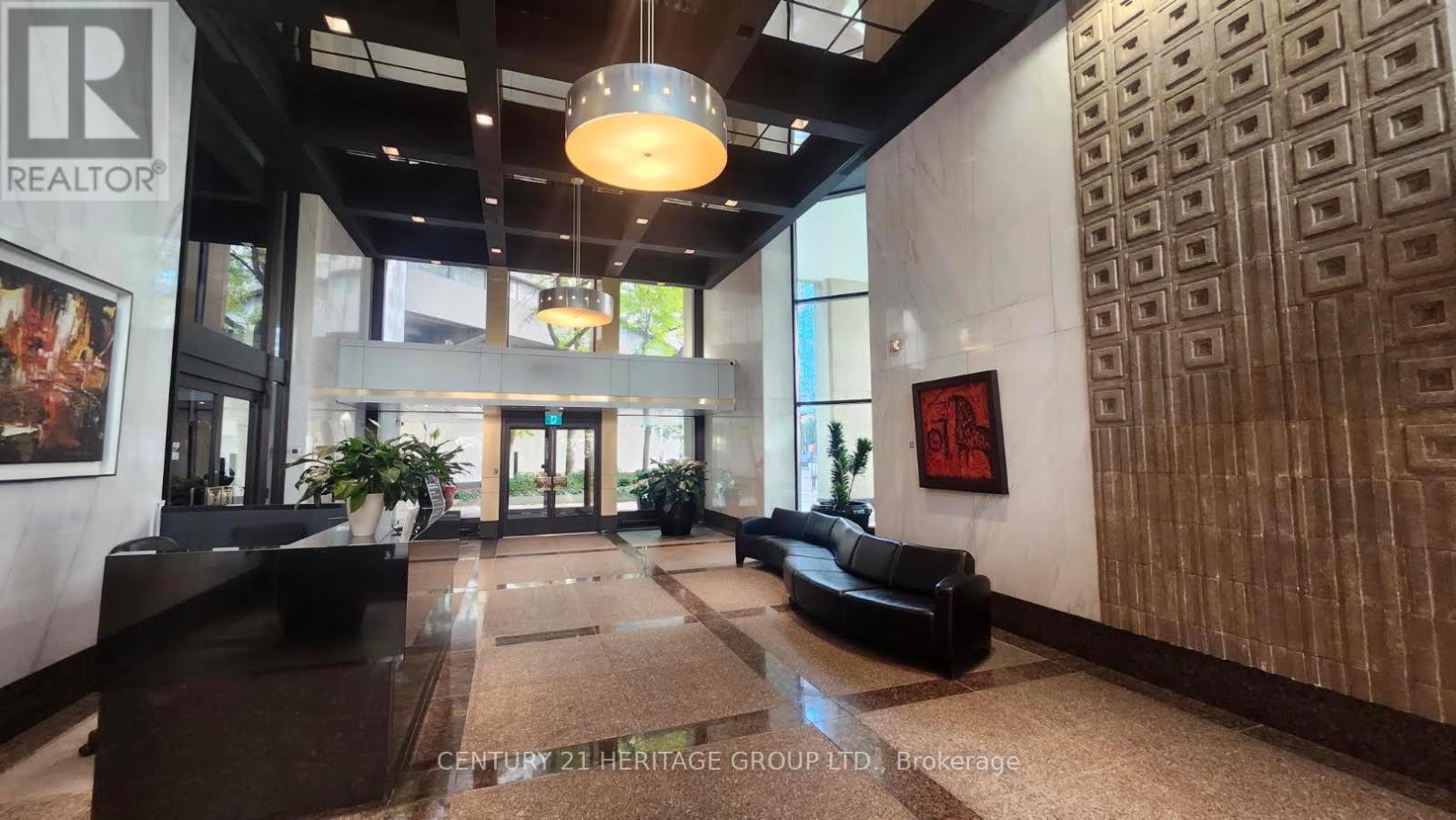 1822 - 33 Harbour Square, Toronto (Waterfront Communities), Ontario  M5J 2G2 - Photo 5 - C14107212