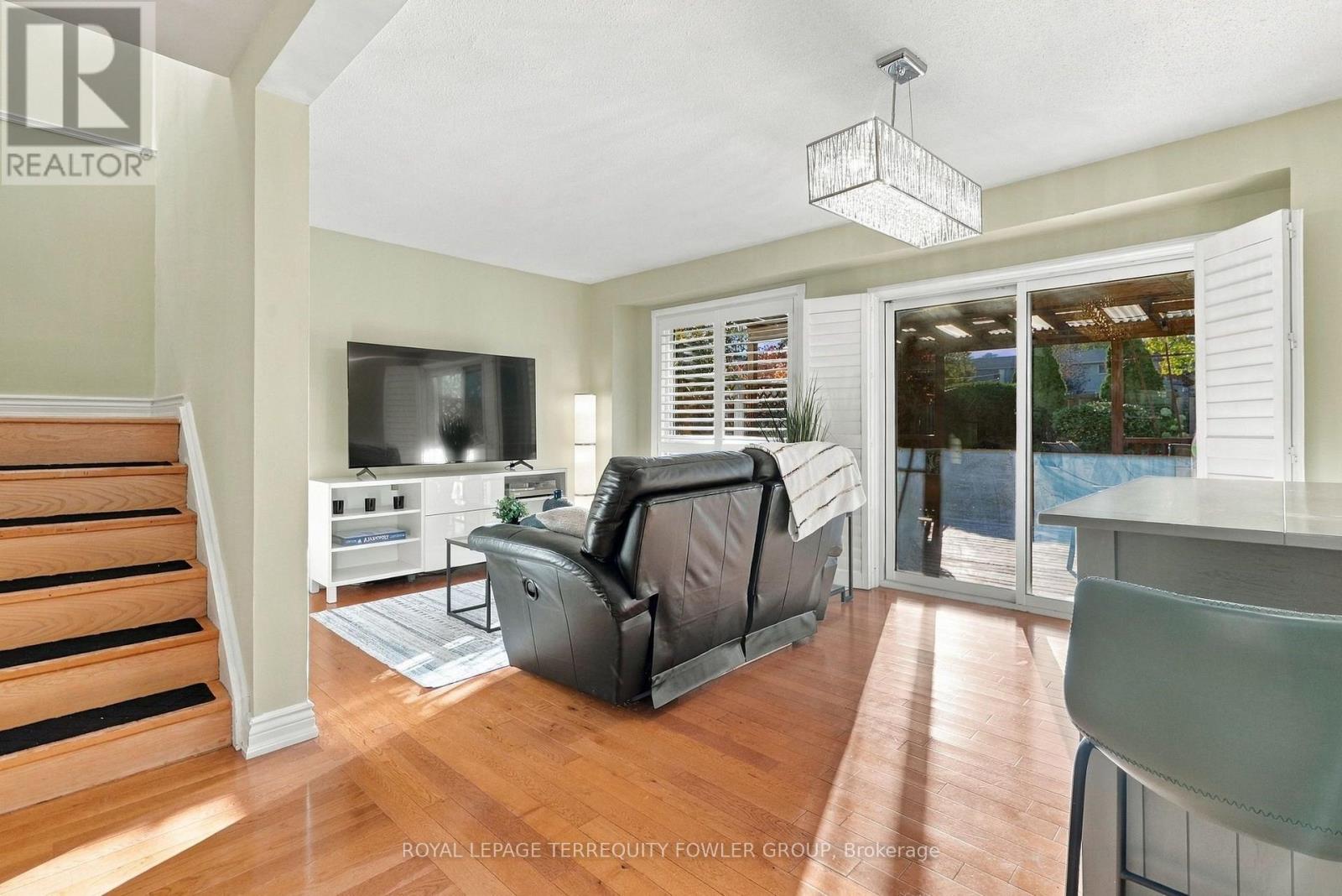 54 Andrea Road, Ajax (South East), Ontario  L1S 3V7 - Photo 17 - E14107176
